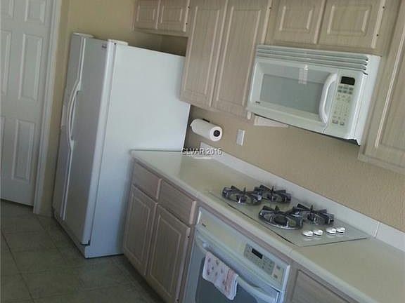 4th image of 9200 Golden Feather Ct