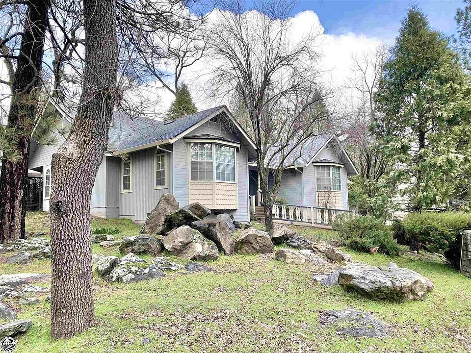 1st image of 19410 Pleasant View Dr