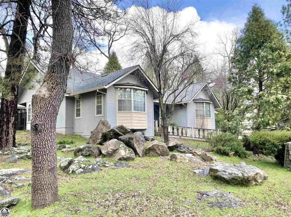 19410 Pleasant View Dr, Groveland, CA 95321