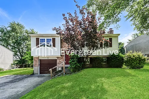 7723 Ravenswood Dr Photo 1