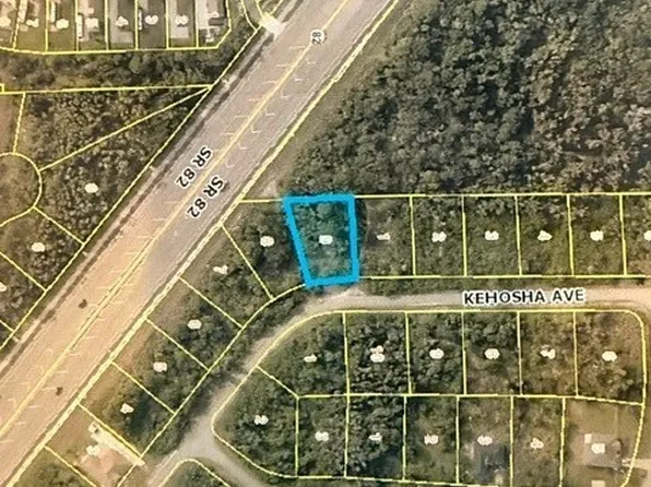728 Kehosha Ave, Lehigh Acres, FL 33974
