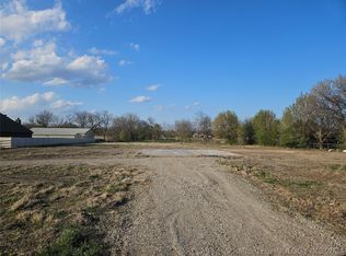 25233 E 131st St S, Coweta, OK 74429