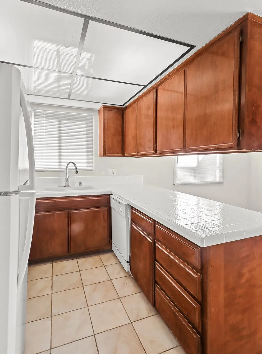 10727-31 Lawler St., Los Angeles, CA 90034 — Photo 3