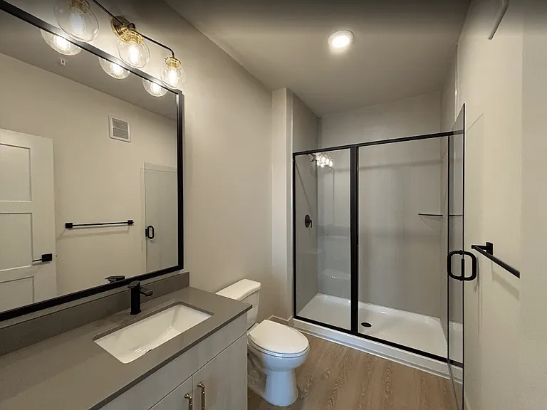District on the Etowah Apartments — Photo 1403