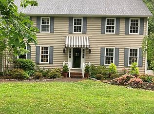 5 Ridgerock Dr, Signal Mountain, TN 37377