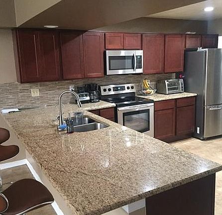 3rd image of 1325 Gangplank Dr
