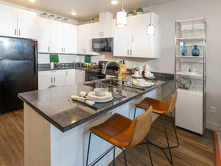 Artesian Springs Apartments — Photo 5