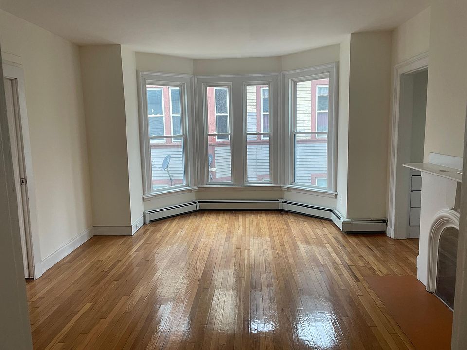 1st image of 591 Elm St APT 2