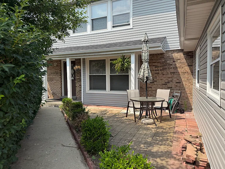 1202 E Ardyce Ln #1 — Photo 26