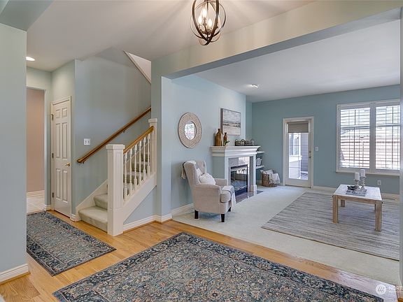3rd image of 16320 18th Drive SE