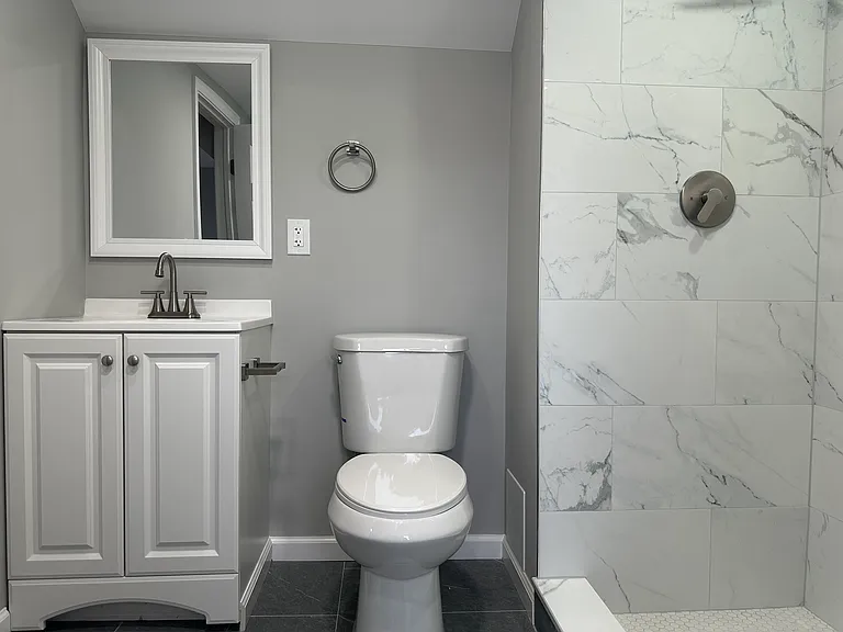 291 Maple Ave #2 — Photo 4