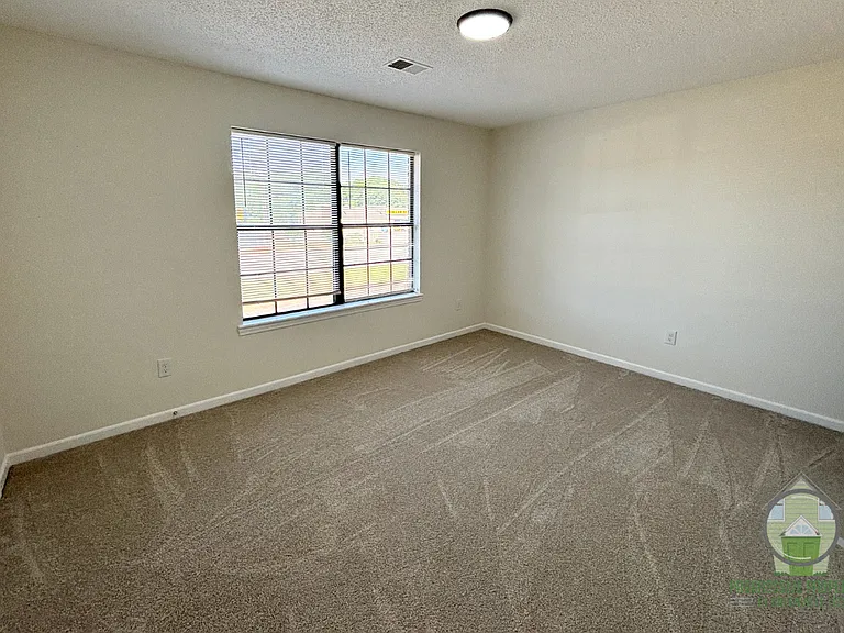1216 N Main St #A6 — Photo 11