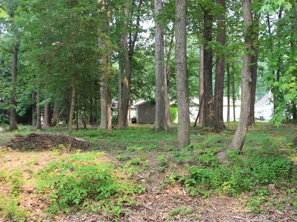 1994 Mayflower Dr #1994, Greenbackville, VA 23356