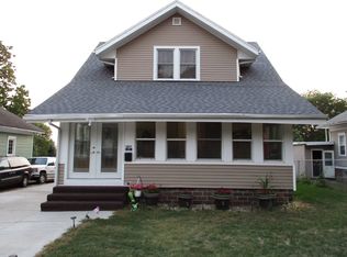 1021 Avenue L, Hawarden, IA 51023