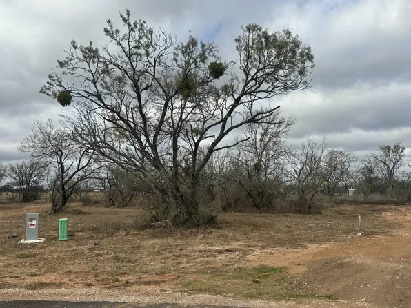 35 Lager Ct #35, Fredericksburg, TX 78624