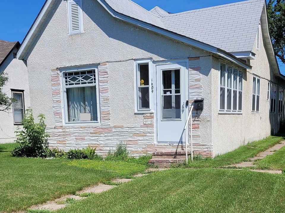 1st image of 1609 Pine St