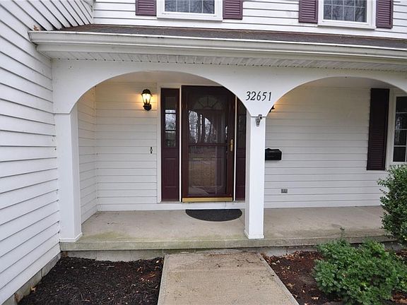 2nd image of 32651 Carriage Ln