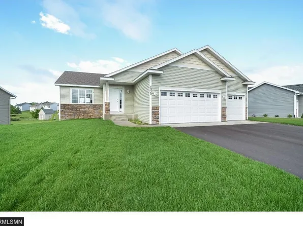 1029 Nicole Ave, Clearwater, MN 55320