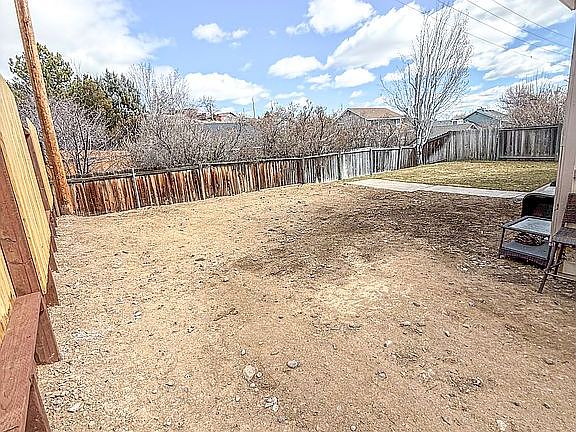 5th image of 2590 Keystone Ave