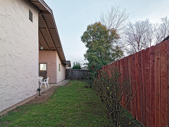 5th image of 6107 Templeton Dr