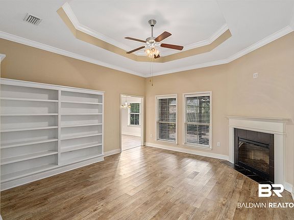 5th image of 200 Farringdon Blvd