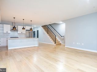310 V St NE UNIT 1, Washington, DC 20002