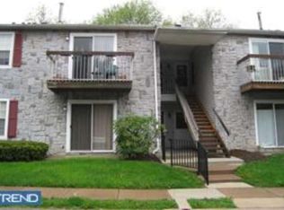 22 Azalea Ct, Lawrence Township, NJ 08648