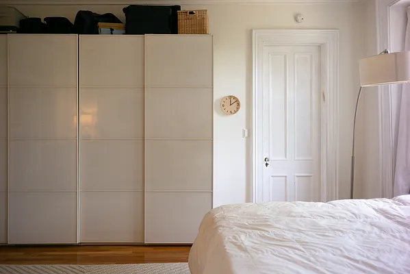 Rented by Douglas Elliman | media 27