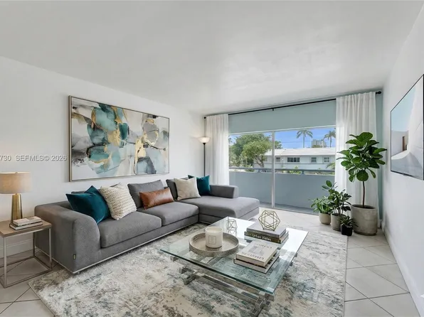 1880 S Treasure Dr APT 2G, North Bay Village, FL 33141