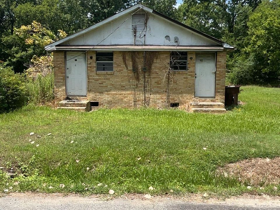2nd image of 308 S Sycamore St