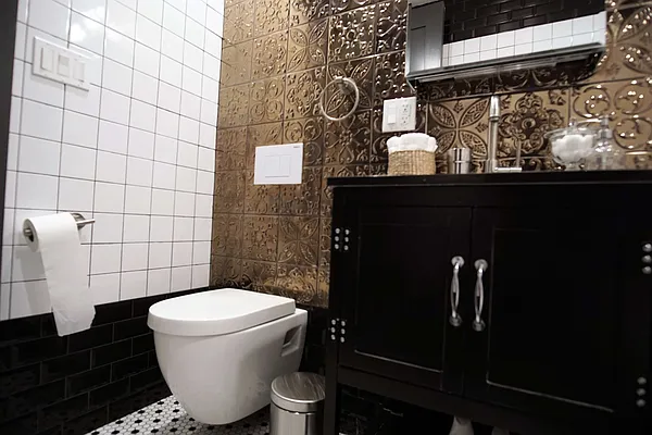 Rented by Lofts and Flats LLC | media 7