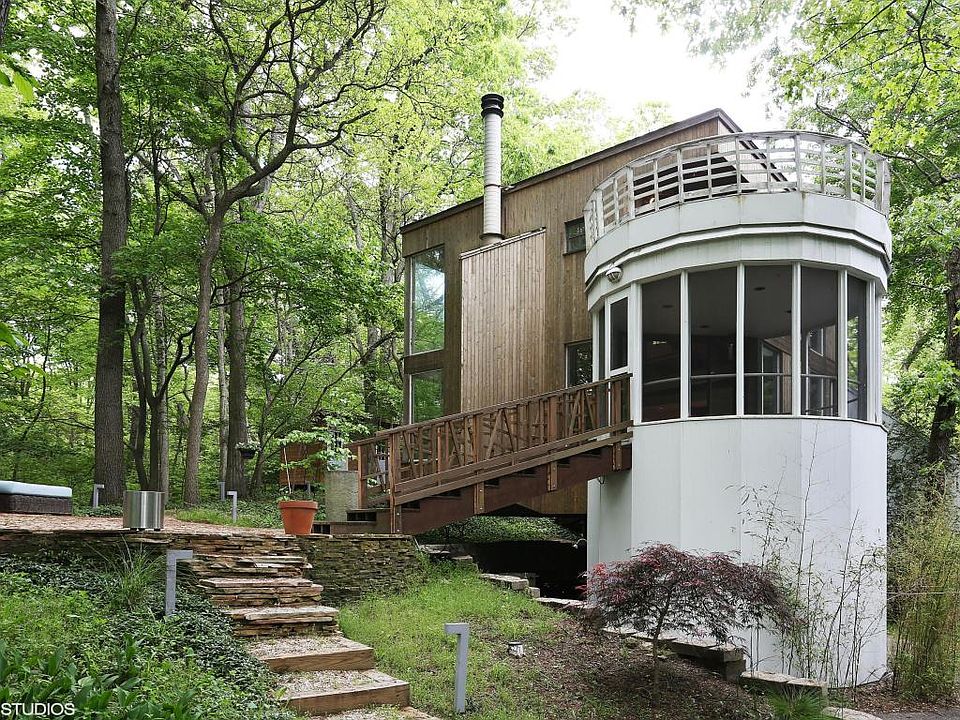 1st image of 4188 Hillside Trl