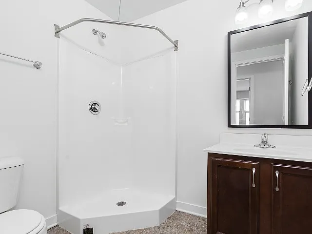 3 Bed / 2 Bath - 1,500 SF - Bathroom 3 Bed / 2 Bath - 1,500 SF - Bathroom