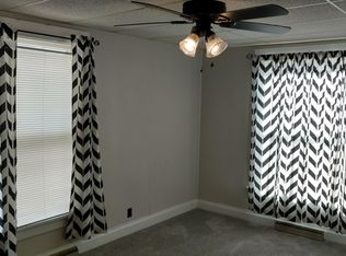 411 Putnam Ave, Salina, KS 67401