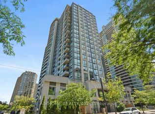 35 Hollywood Ave #711, Toronto, ON M2N 0A9