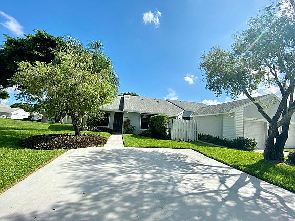 4th image of 12306 Forest Greens Dr