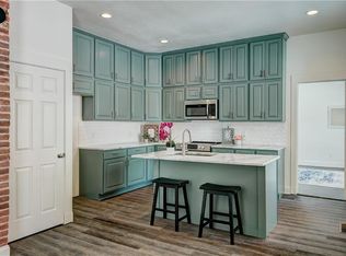 411 E Vilas Ave, Guthrie, OK 73044