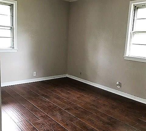 5th image of 2020 Skylark Dr