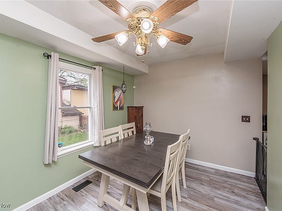 5th image of 2436 Talbot St