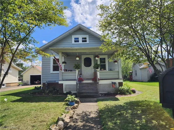 256 E Vermont Ave, Sebring, OH 44672