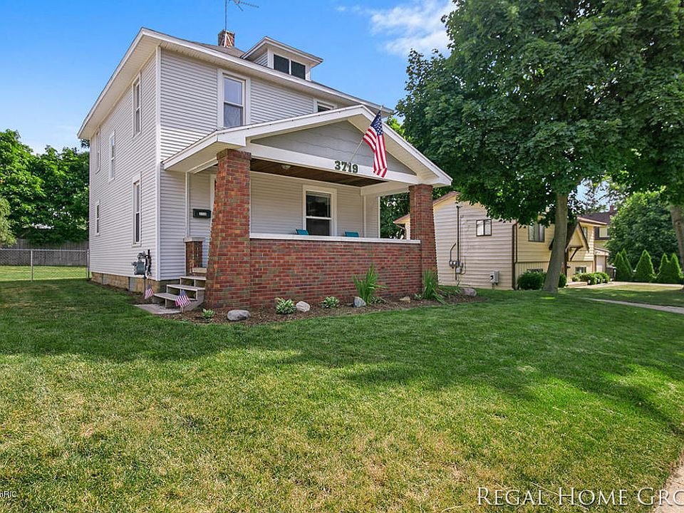 1st image of 3719 Crystal St SW