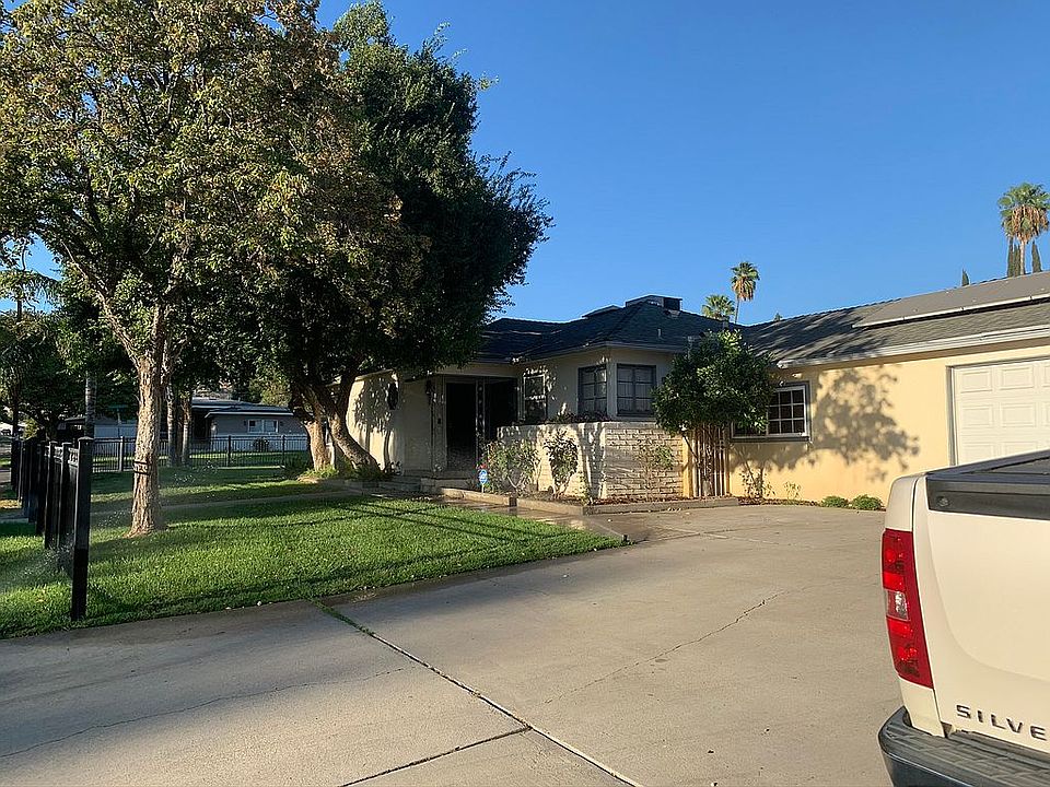 1st image of 3435 Camellia Dr