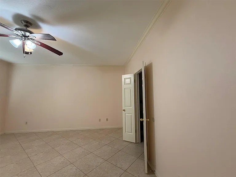 3739 Elkins Rd — Photo 7