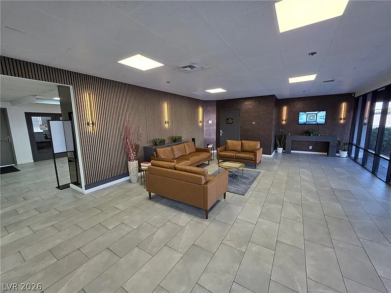 3930 University Center Dr #901 — Photo 12
