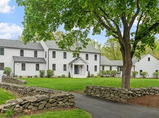 127 Lee Dr, Concord, MA 01742