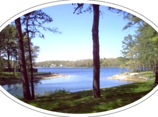 111 Lakeside Trl, Ridge, NY 11961