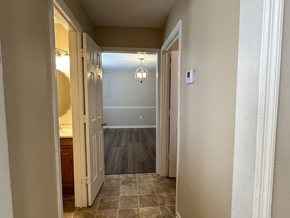 1st image of 1708 Broadripple Dr
