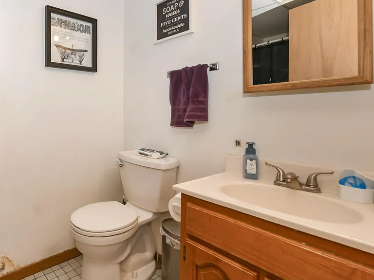 2911 E Vogel Ave #B — Photo 15