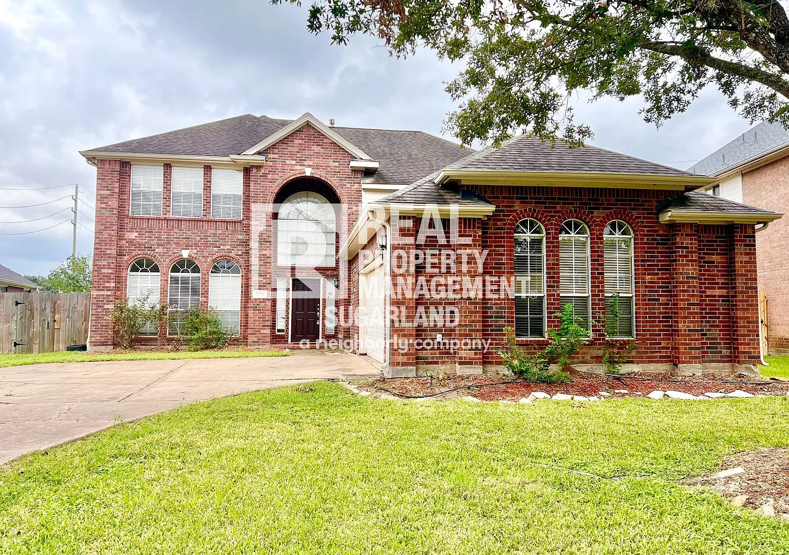 Spacious Home with Pool in Sugar Land, TX — Photo 1