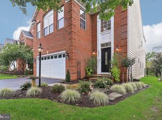 16086 Sheringham Way, Gainesville, VA 20155